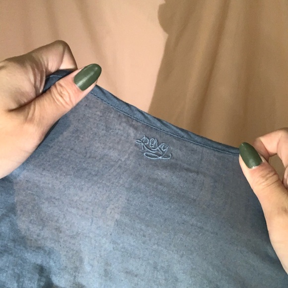 BLUE ROXY BUTTON AND LETTUCE HEM STRAP CAMI - Picture 5 of 5